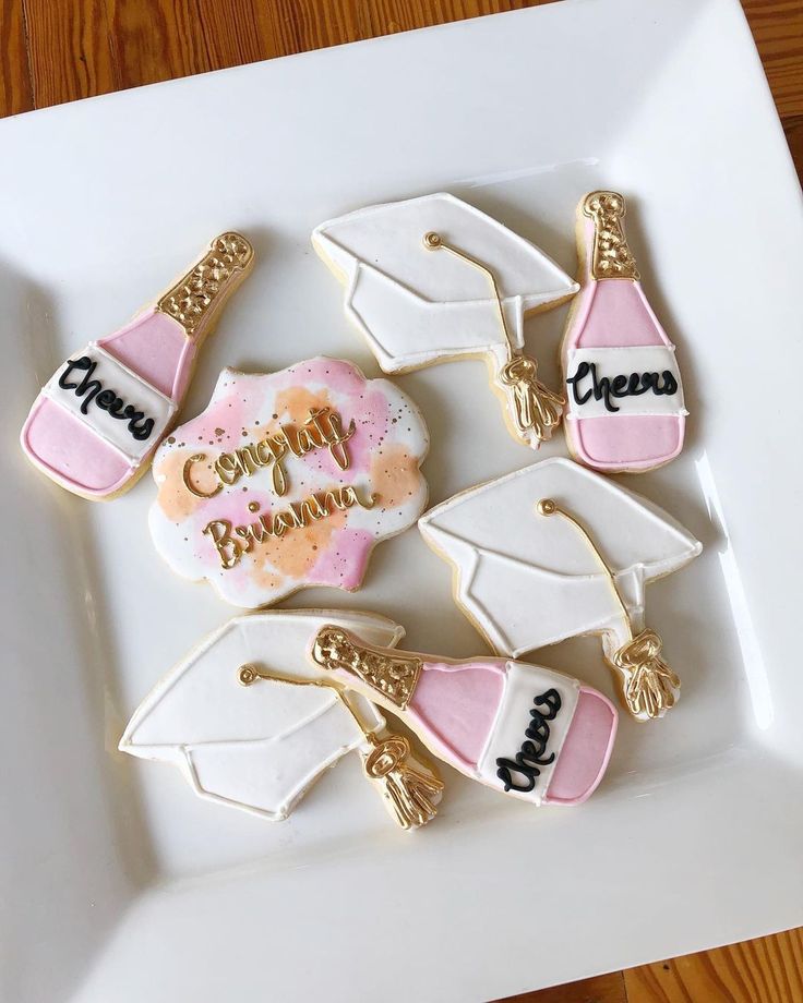 Graduation Cookies | 2tarts Bakery